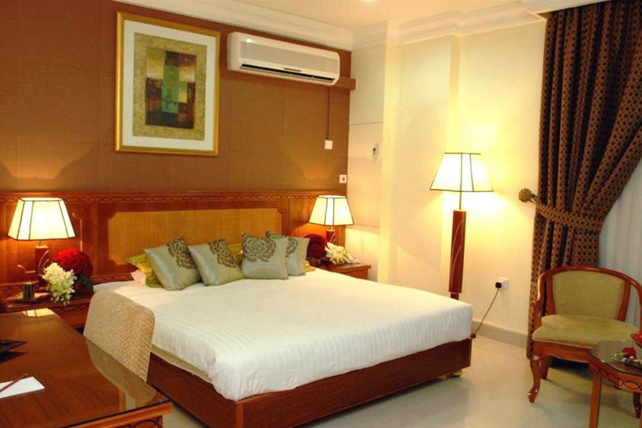Al Muntazah Plaza Hotel Dauhá Exteriér fotografie